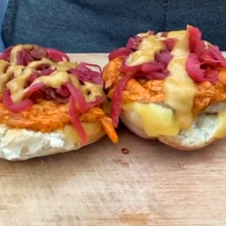Molletes con Cochinita Pibil