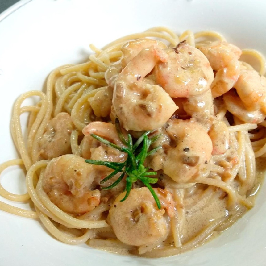 Pasta con Camarones o Mariscos