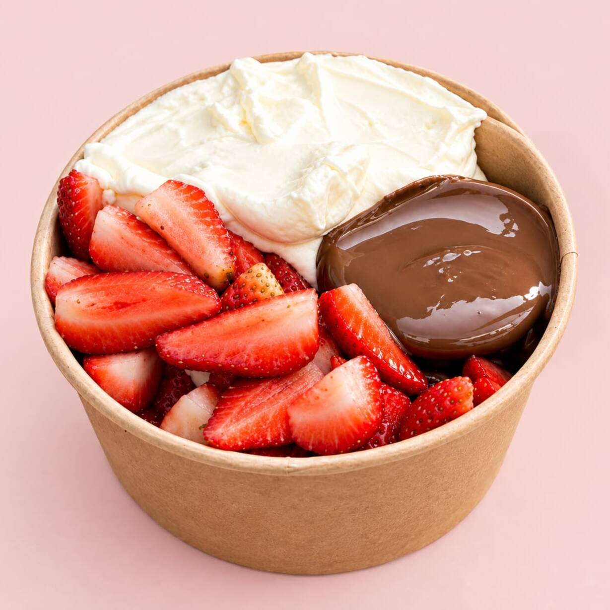 Bowl Fresas + Crema + Chocolate