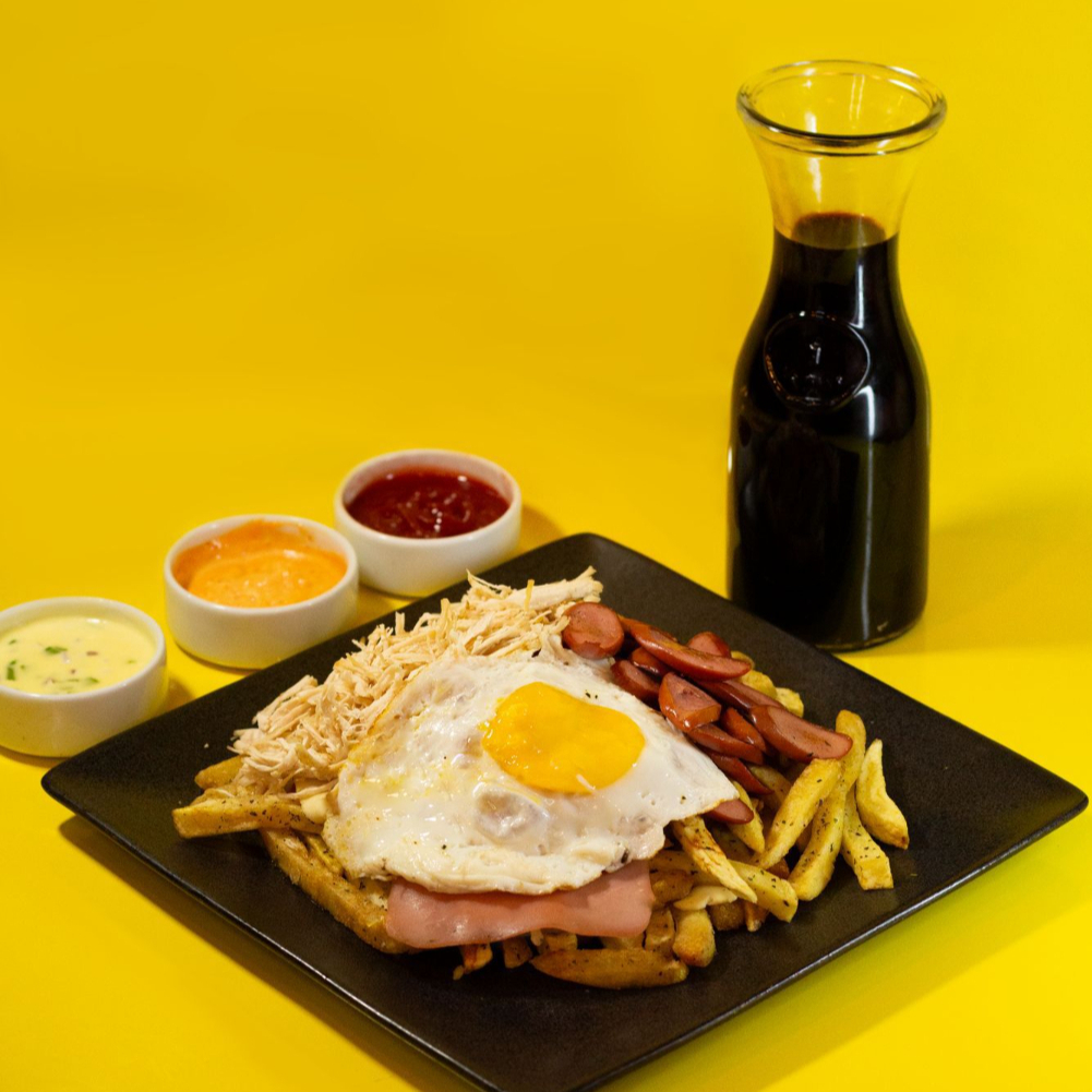 Royal Salchipollo