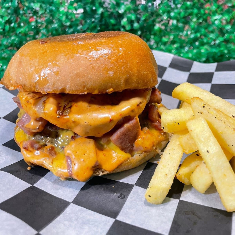 Burguer Hawaiana.