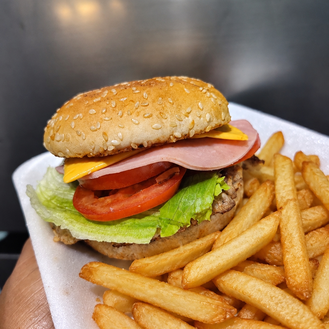 Hamburguesa + Papas