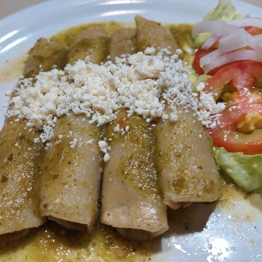 ENTOMATAS VERDES DE POLLO 4 PIEZAS
