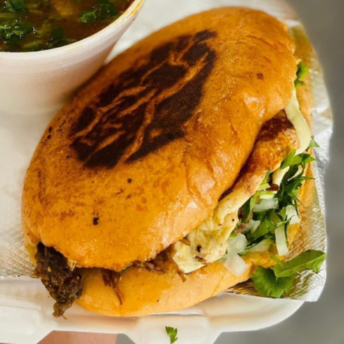 Torta de Birria