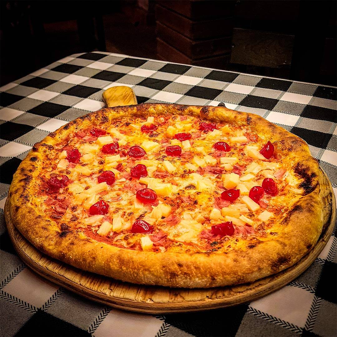 Pizza Hawaiana