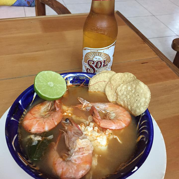 Caldo de Camarón