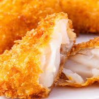 Filezinho limpo, sem espinhas, em porção de aprox. 500 gr. Trata-se de peixe de água salgada,