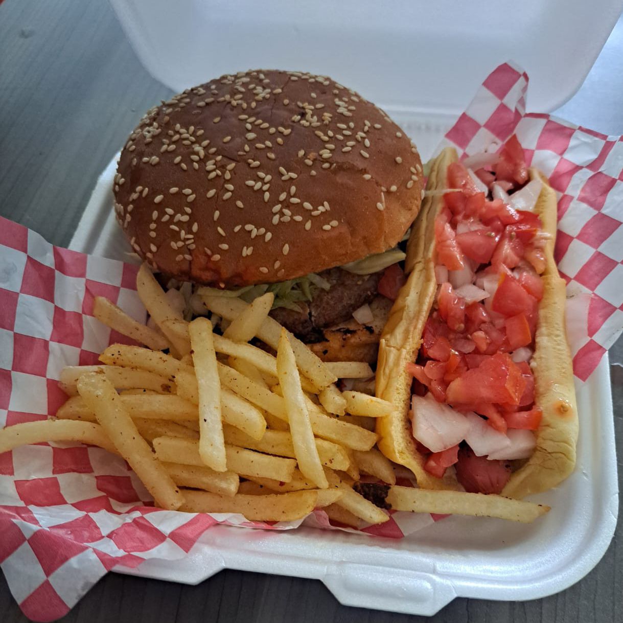 Hamburguesa Sencilla C/p+Hotdog+ Refrescó