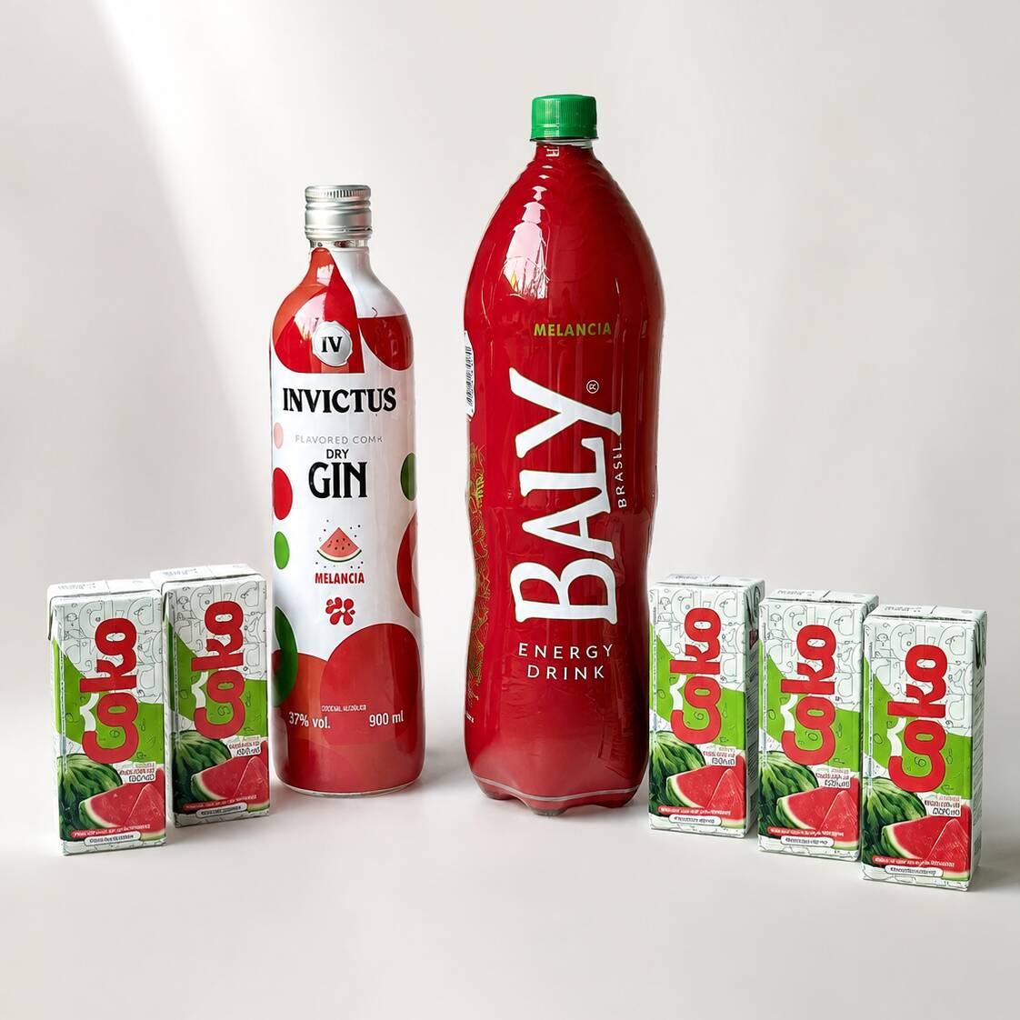Combo Melancia: 1 Gin Invictus 900 ml, 1 energético Baly Melancia 2 L e 5 gelos sabor melancia 200 ml. Ideal para preparar drinks refrescantes.