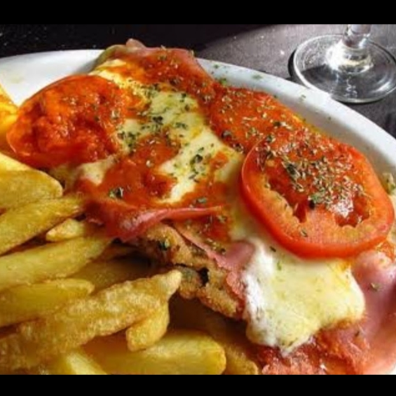 Milanesa napolitana