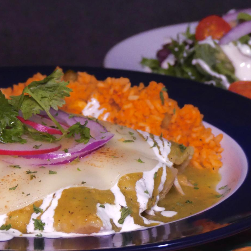 Enchiladas Gratinadas en Salsa Verde