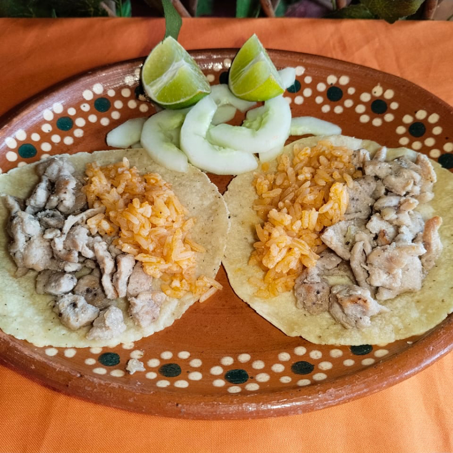 TACO CARNE ENCEBOLLADA