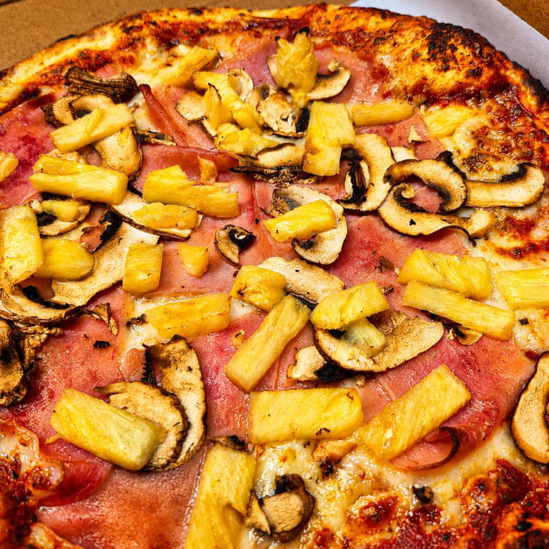 Pizza Ch. Fungi Hawaiana