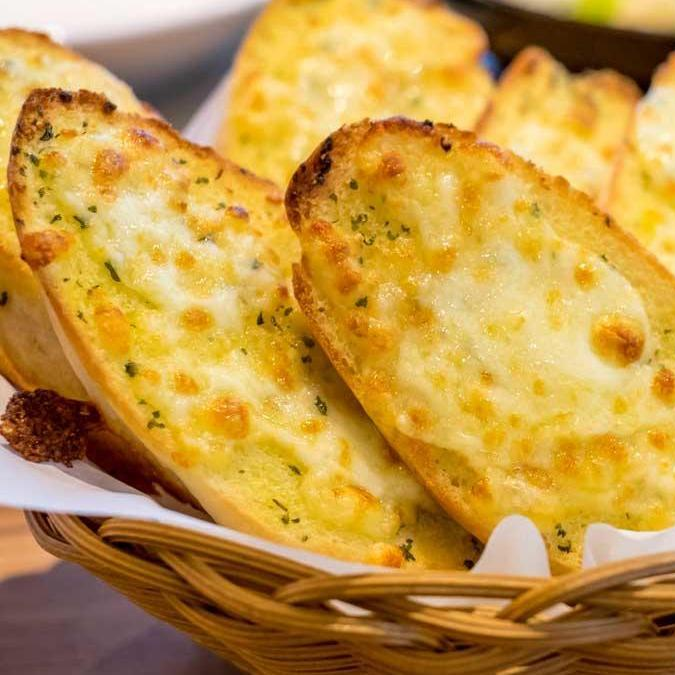 Pan de Ajo
