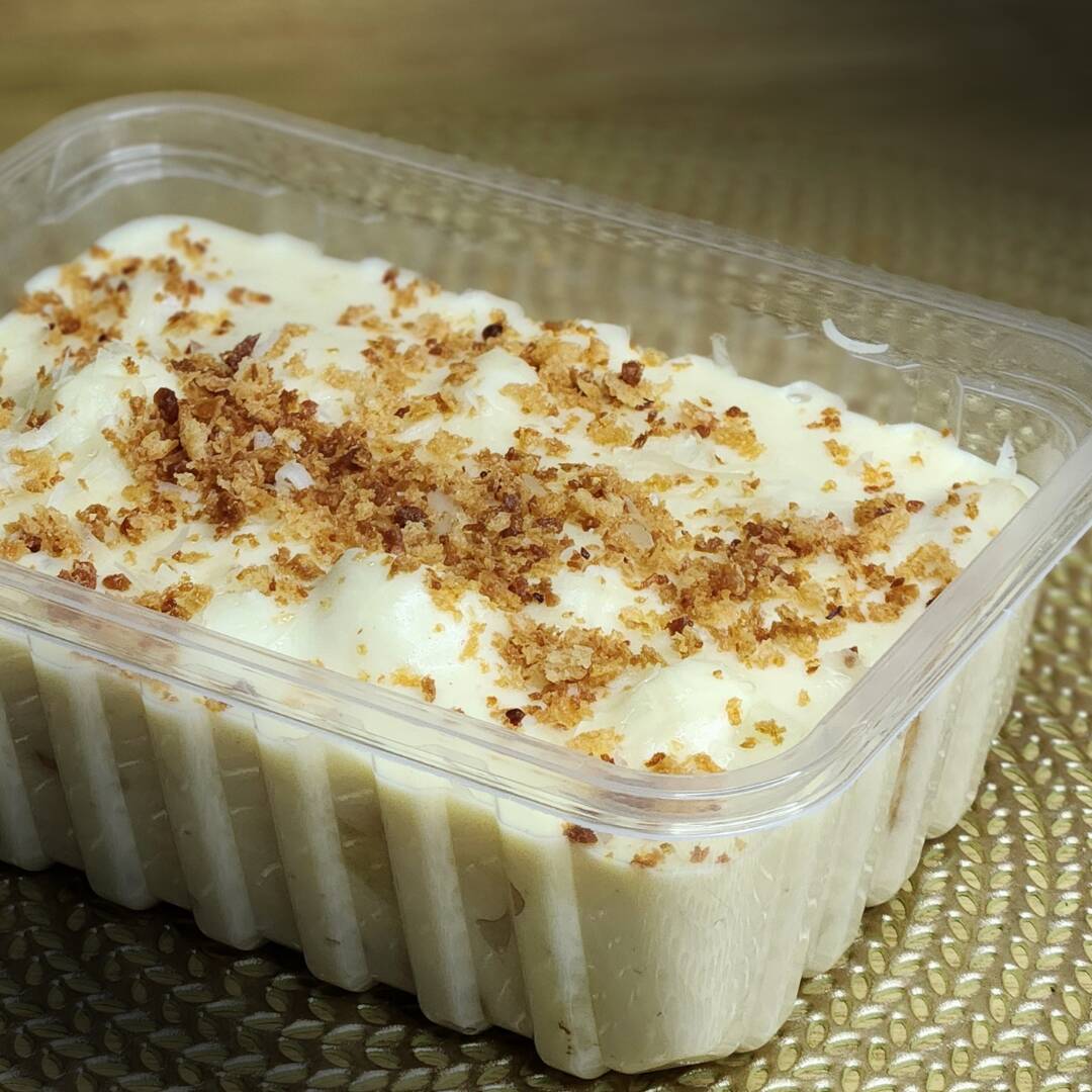 200g do nosso nhoque de batata feito na casa, selado na manteiga e envolto por uma fonduta de queijo. Finalizado com queijo parmesão e farofa de bacon. Para os amantes de queijo, esse nhoque é pra você!