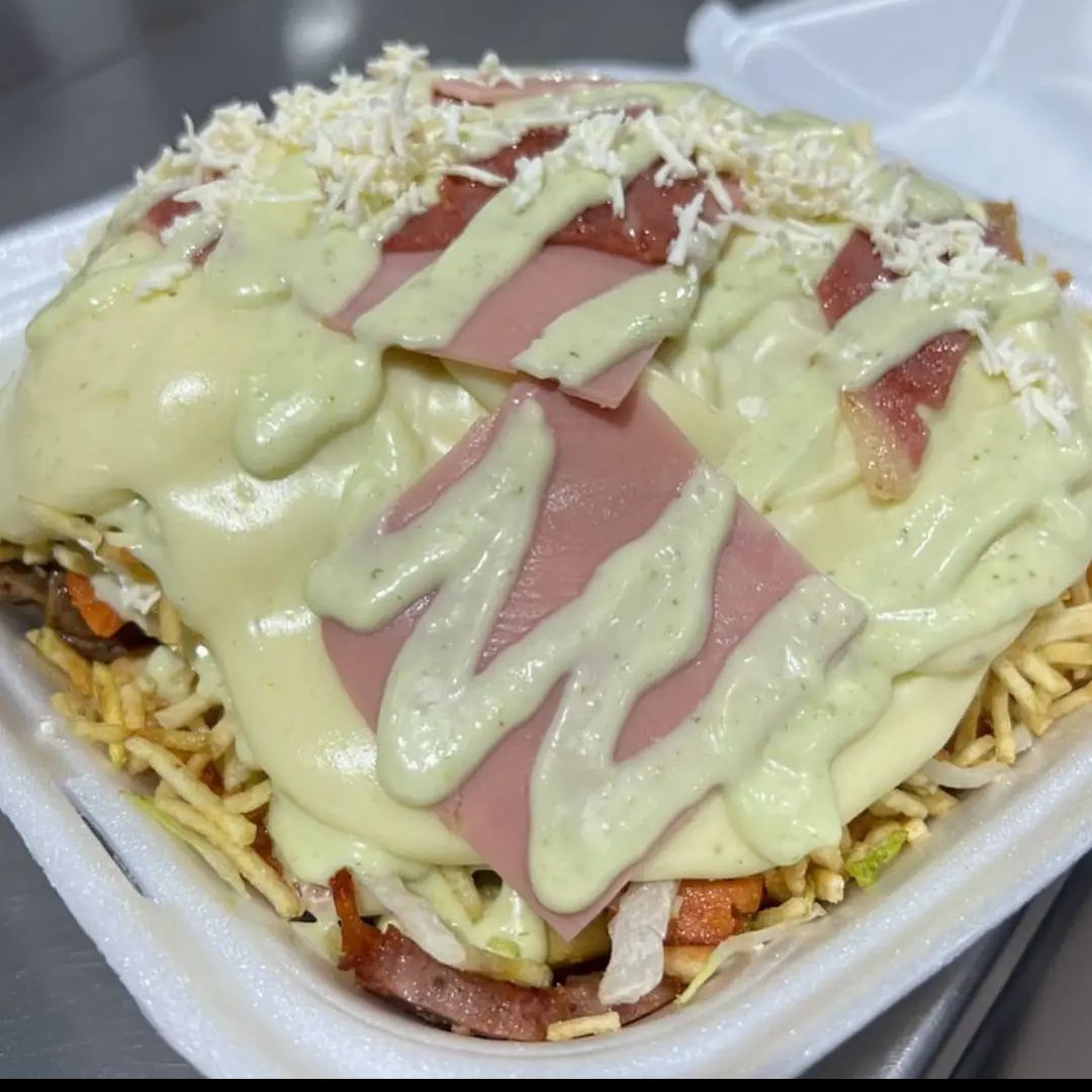 Salchipapa de Pollo
