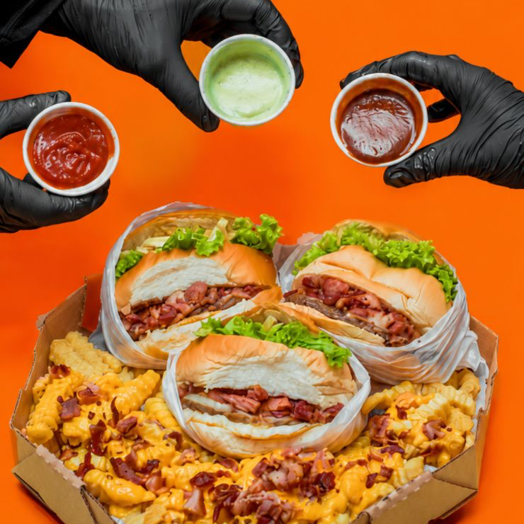3 x-Egg bacon , Batata Frita Crocante, Cheddar de Com Bacon, Brinde Refrigerante Mate Couro de 1l ,Mais Vc Pode Turbinar Esse Combo !!