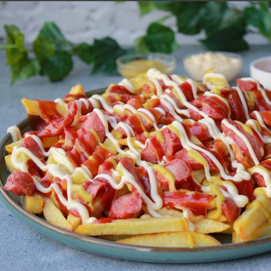 Salchipapa