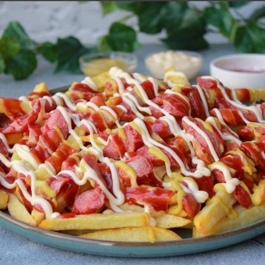 Salchipapas