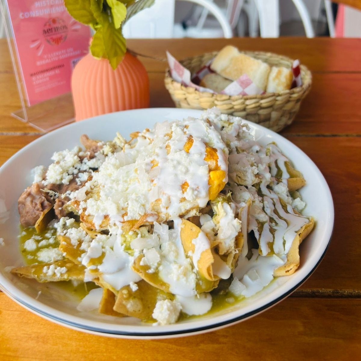 Chilaquiles Verdes Huevo