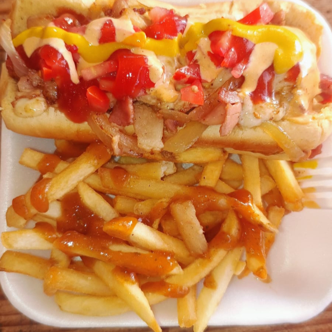 Hot Dog Clásico Con Papas
