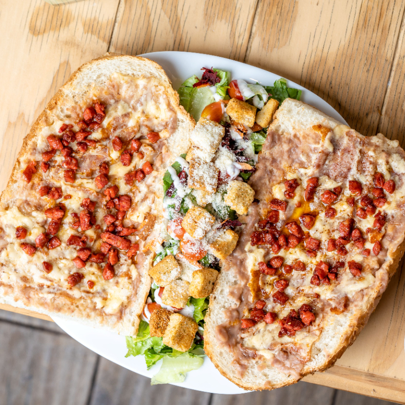 Molletes con Chistorra