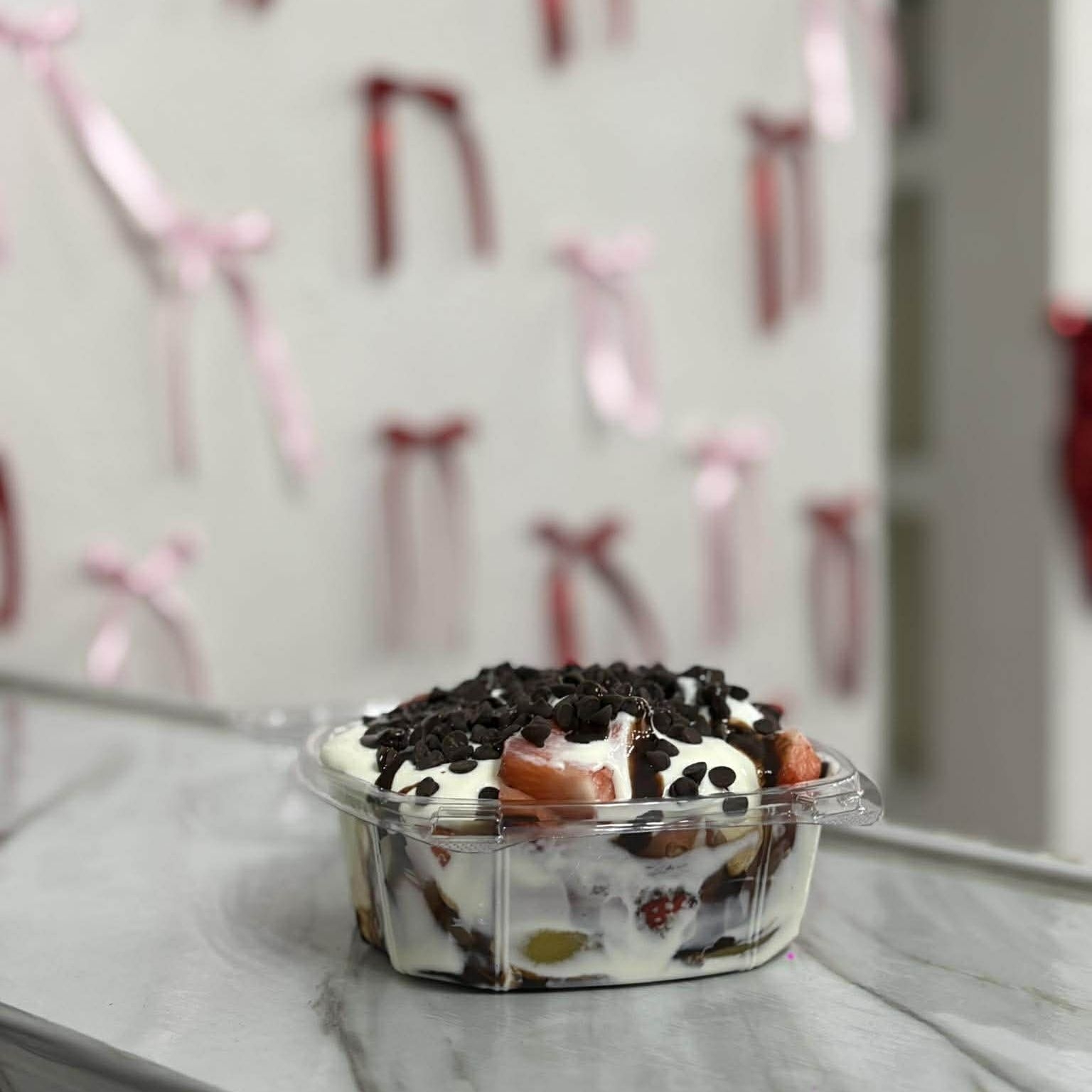 Charola mixta con crema