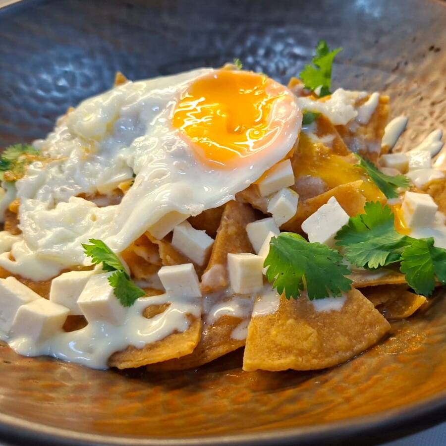 Chilaquiles Verdes Clasicos + Huevo