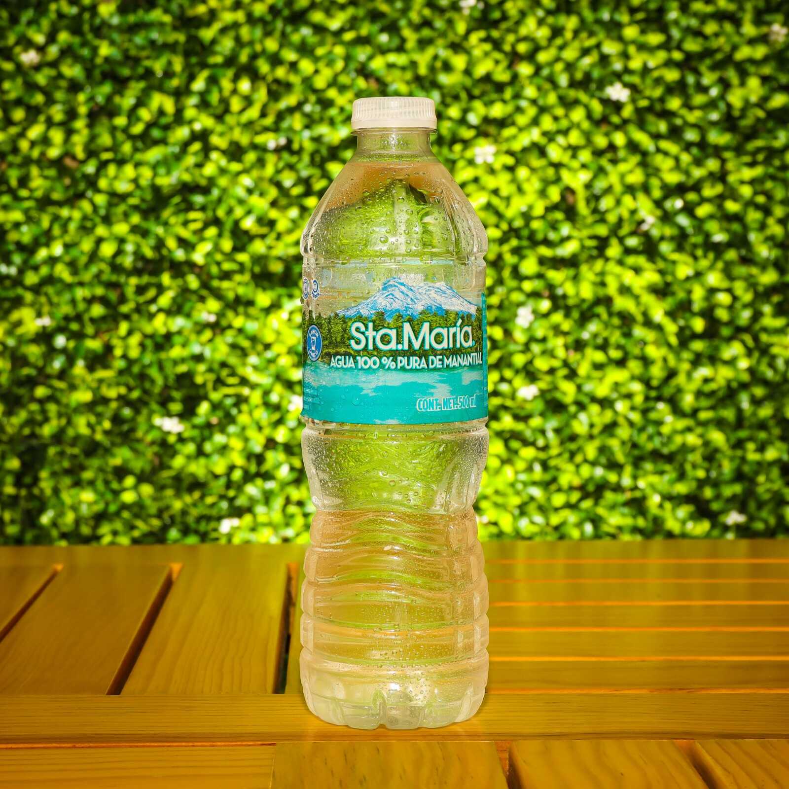 Agua santa maria