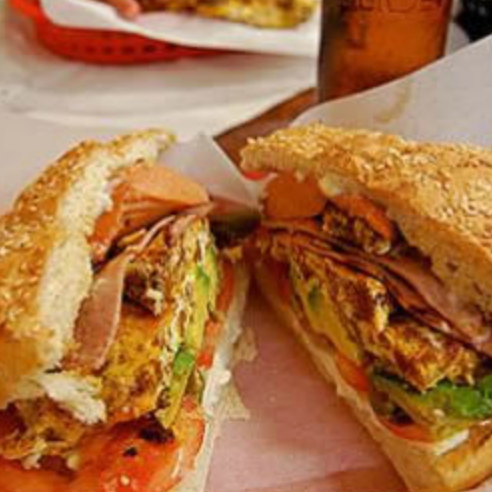 Torta Gigante Hawaiana con Quesillo