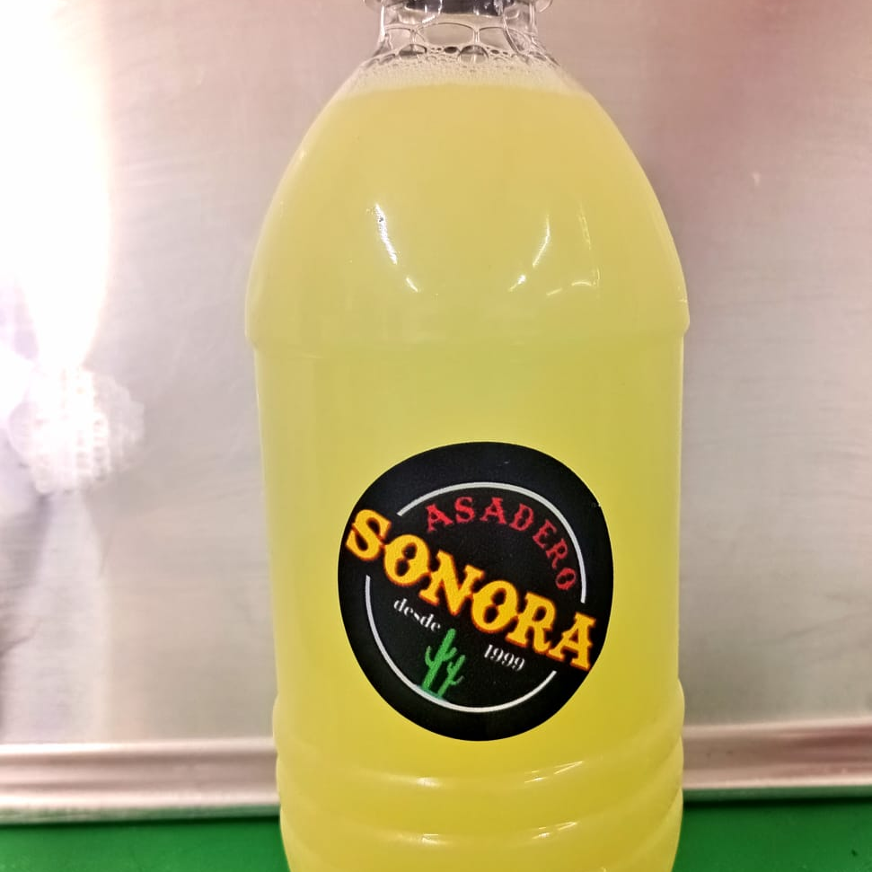 Agua de Piña 1 Litro