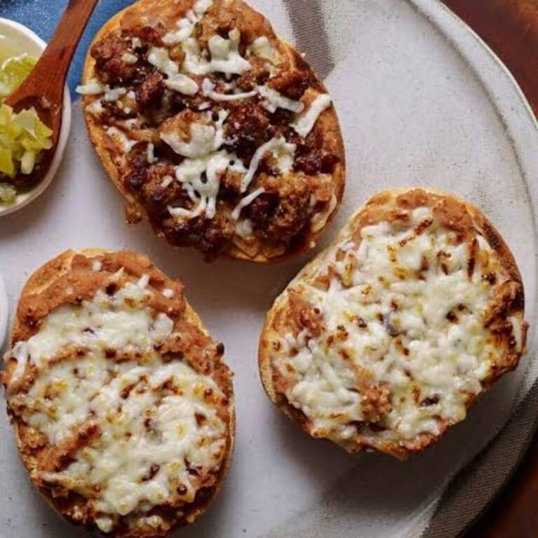 Molletes Montados