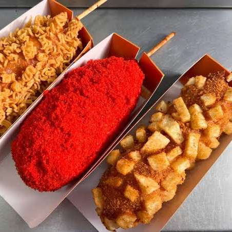 Banderilla Salchicha Chetos Flamimg Hot