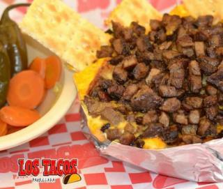 Papa con Carne Asada