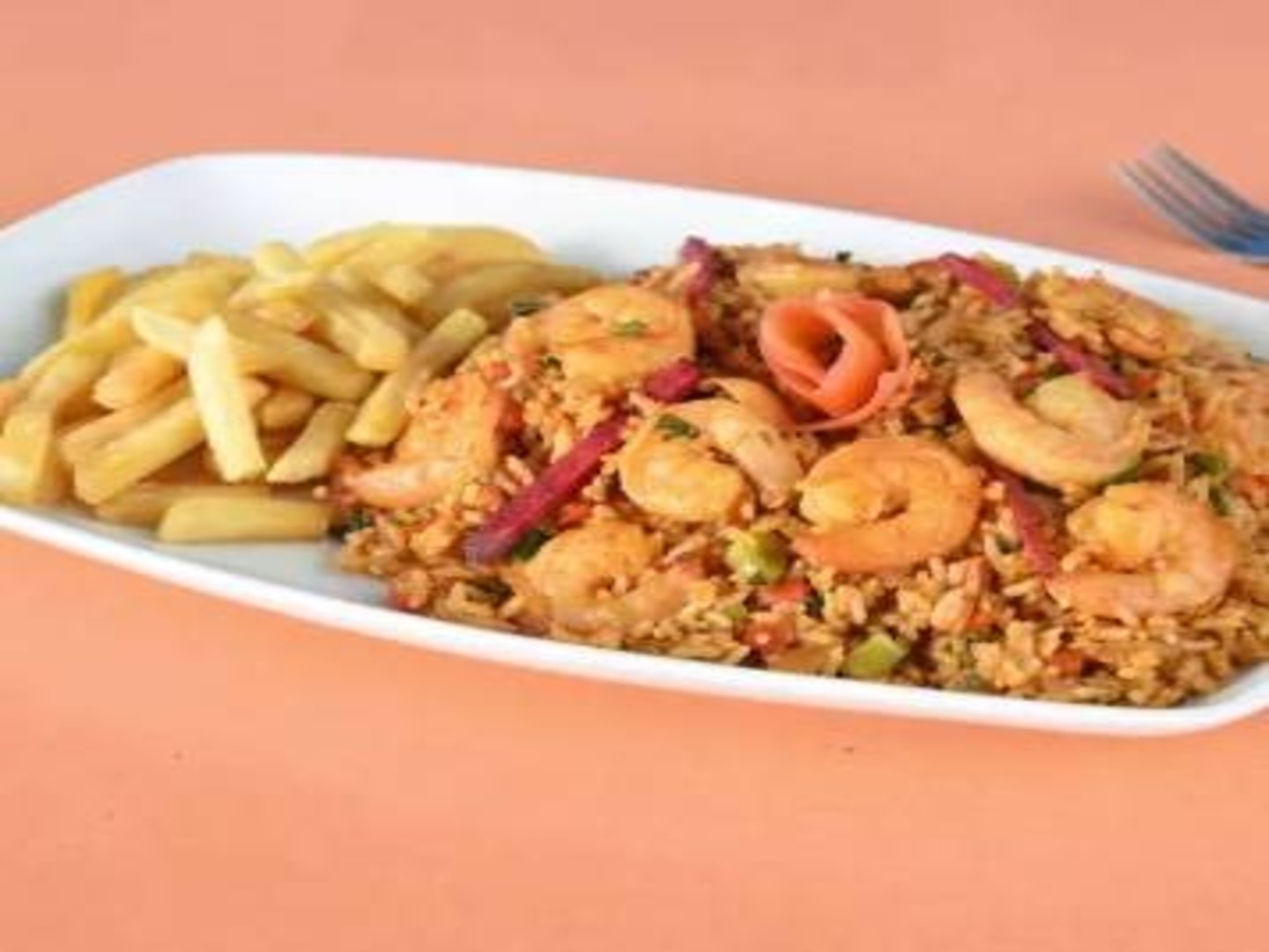 Arroz con Camarón entero.