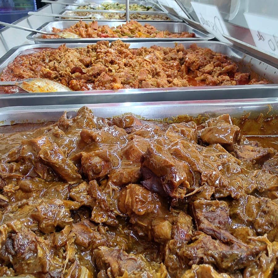 Pollo en Mole