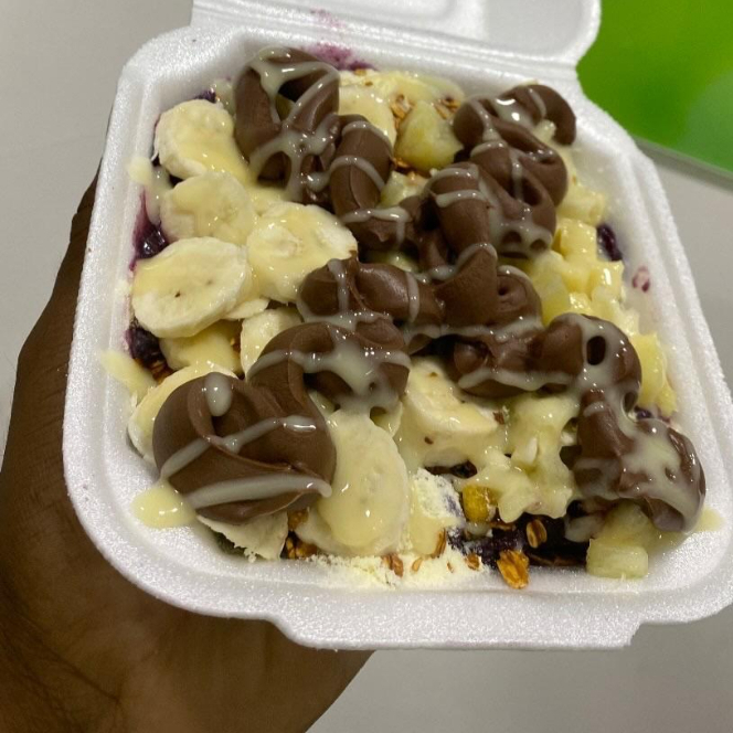 Açaí trufado p leite banana e trufado