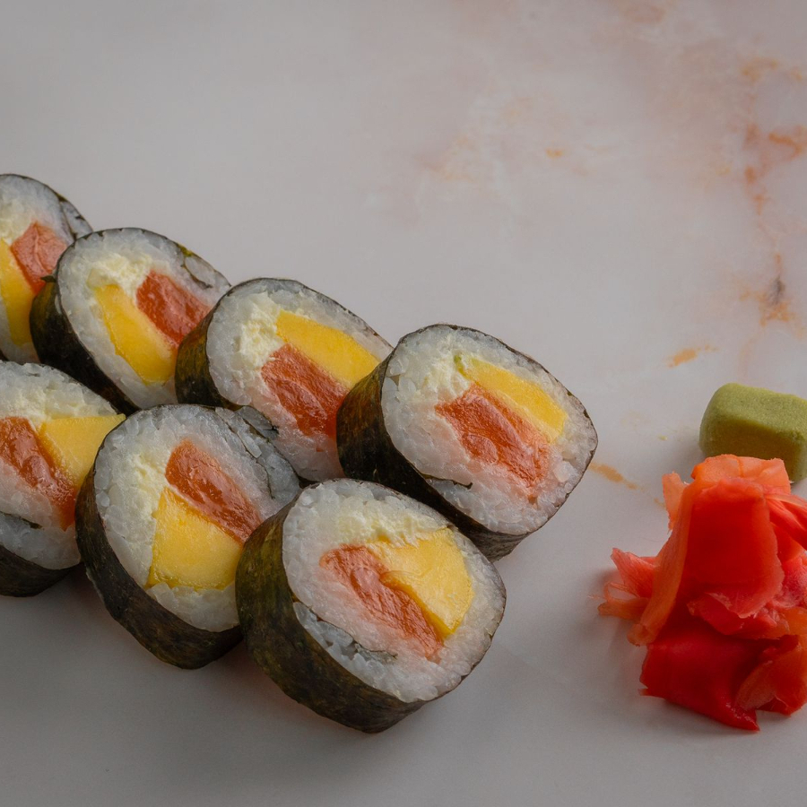 TROPICAL ROLL
