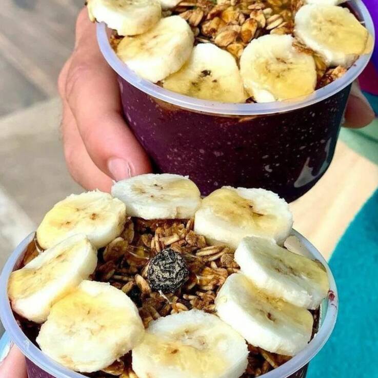 Combo Perfeito para um lanche rápido ou para matar a vontade de açaí.
acompanha: granola, banana, leite em pó e leite condensado.