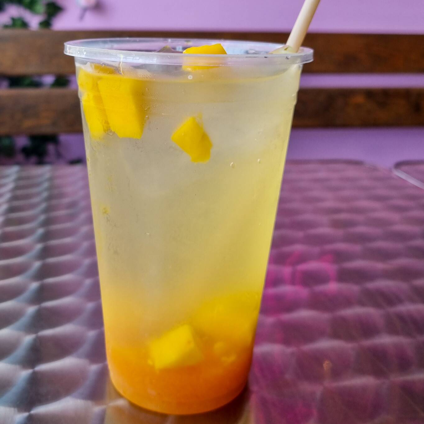 Mango lemonade