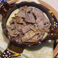 Queso Fundido con Bistec