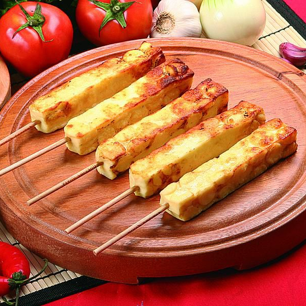 Sensacional Espetinho de Queijo Coalho Peça e Se Supreenda!( Serve 1 Pessoa)