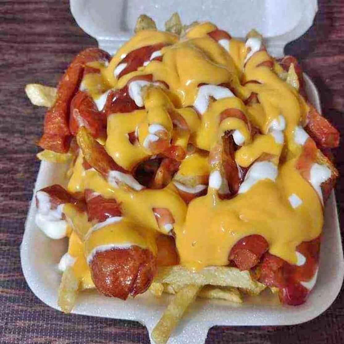 Salchipapas