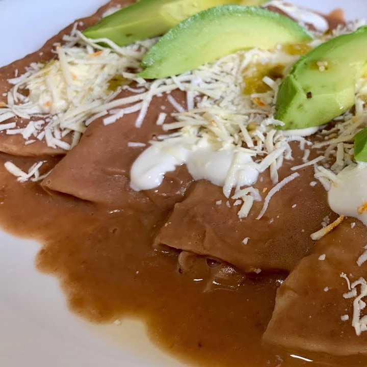 Enfrijoladas con Arrachera