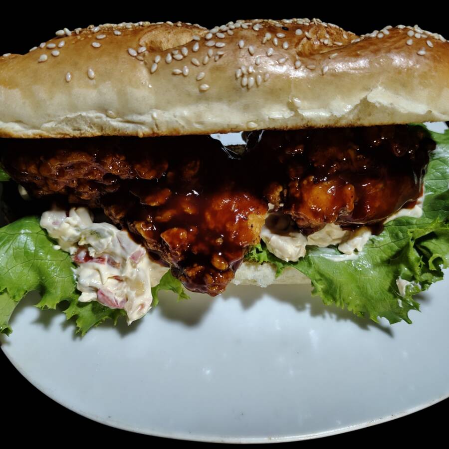 Baguette de pollo BBQ
