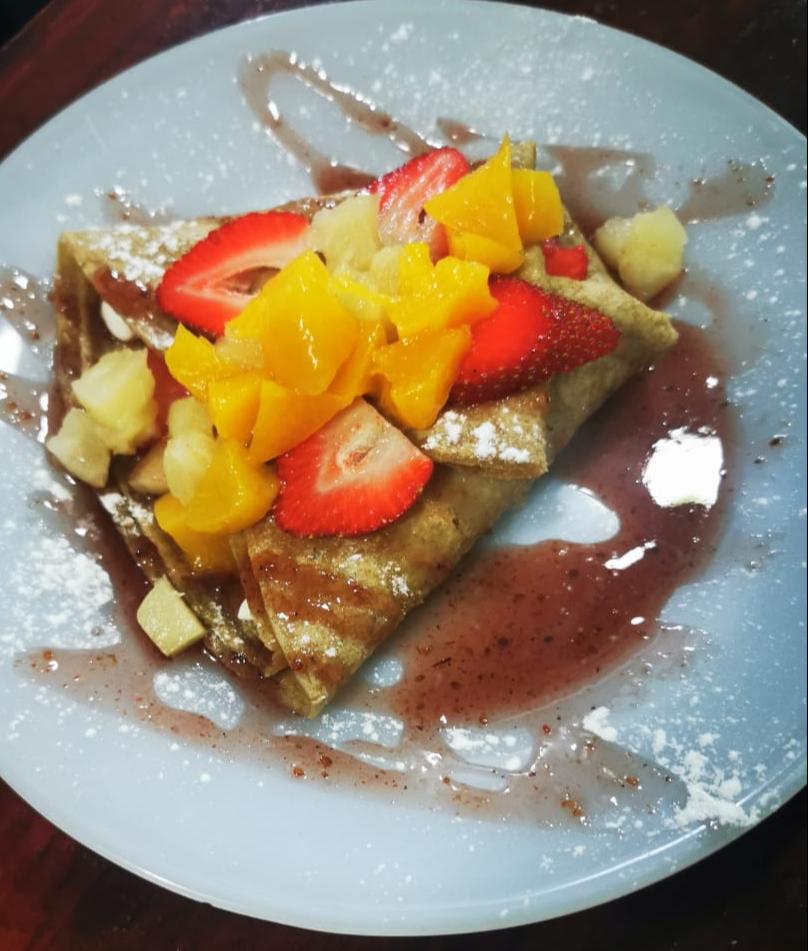 Crepa de Fresas Durazno y Piña