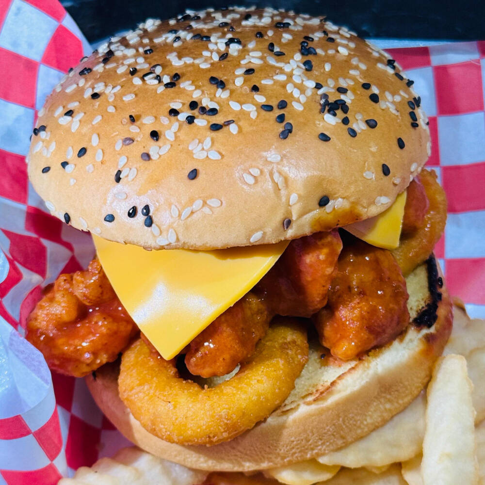 Combo: Hamburguesa Boneless - Mounstruo Espacial👾