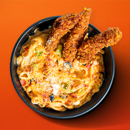 Pasta Alfredo/Chipotle con Complemento