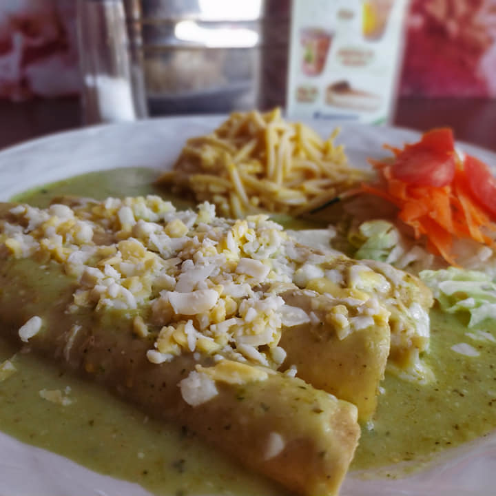 Enchiladas Suizas