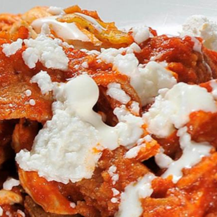 KHE-CHILAQUILES ROJOS